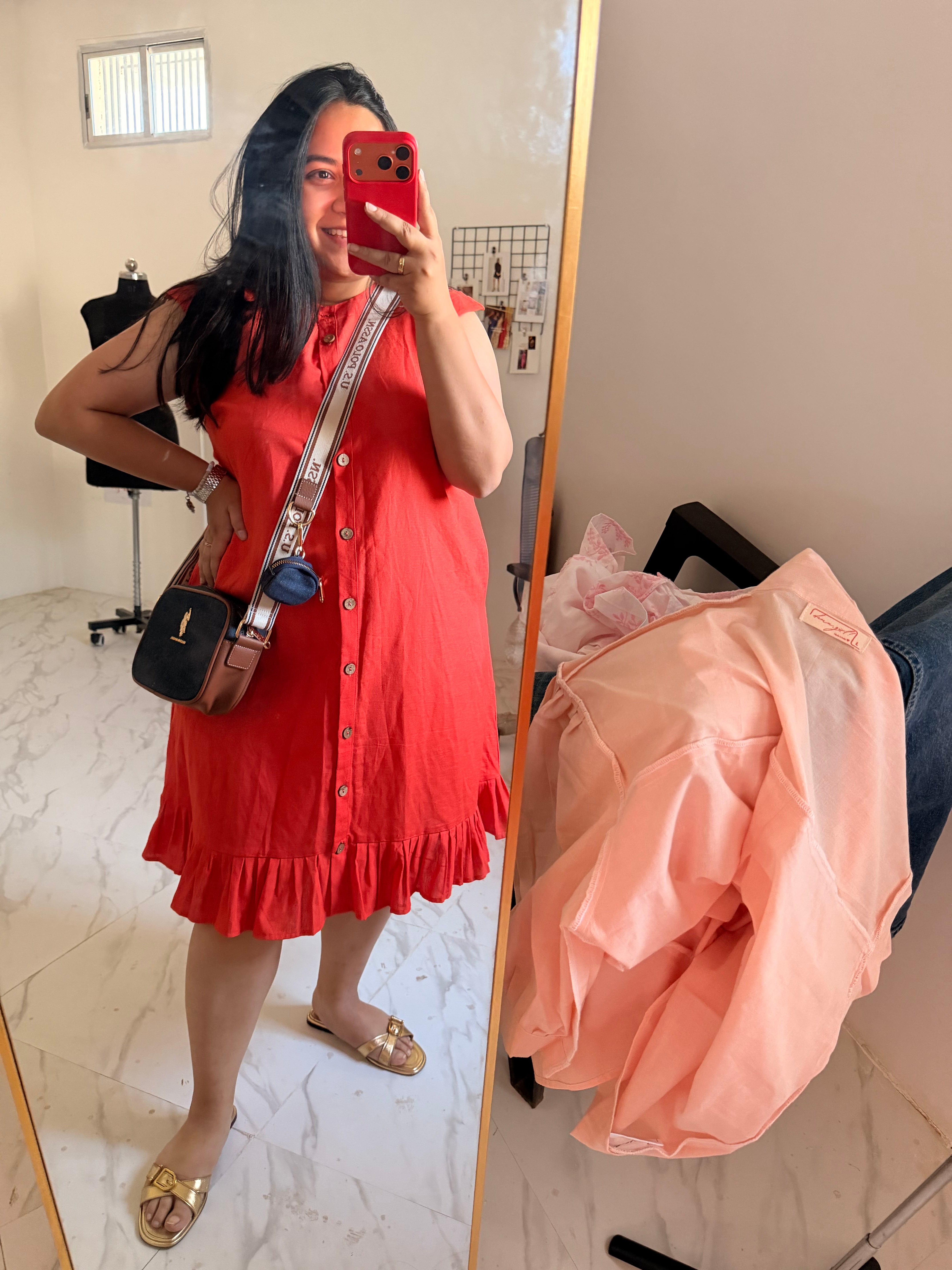 MIRA Loose Solid Dress
