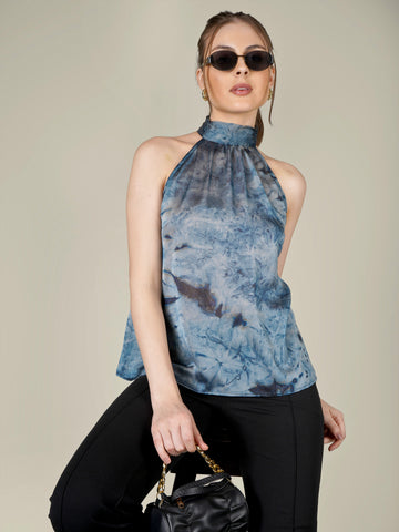 LUMI Turtle Neck Sleeveless Top